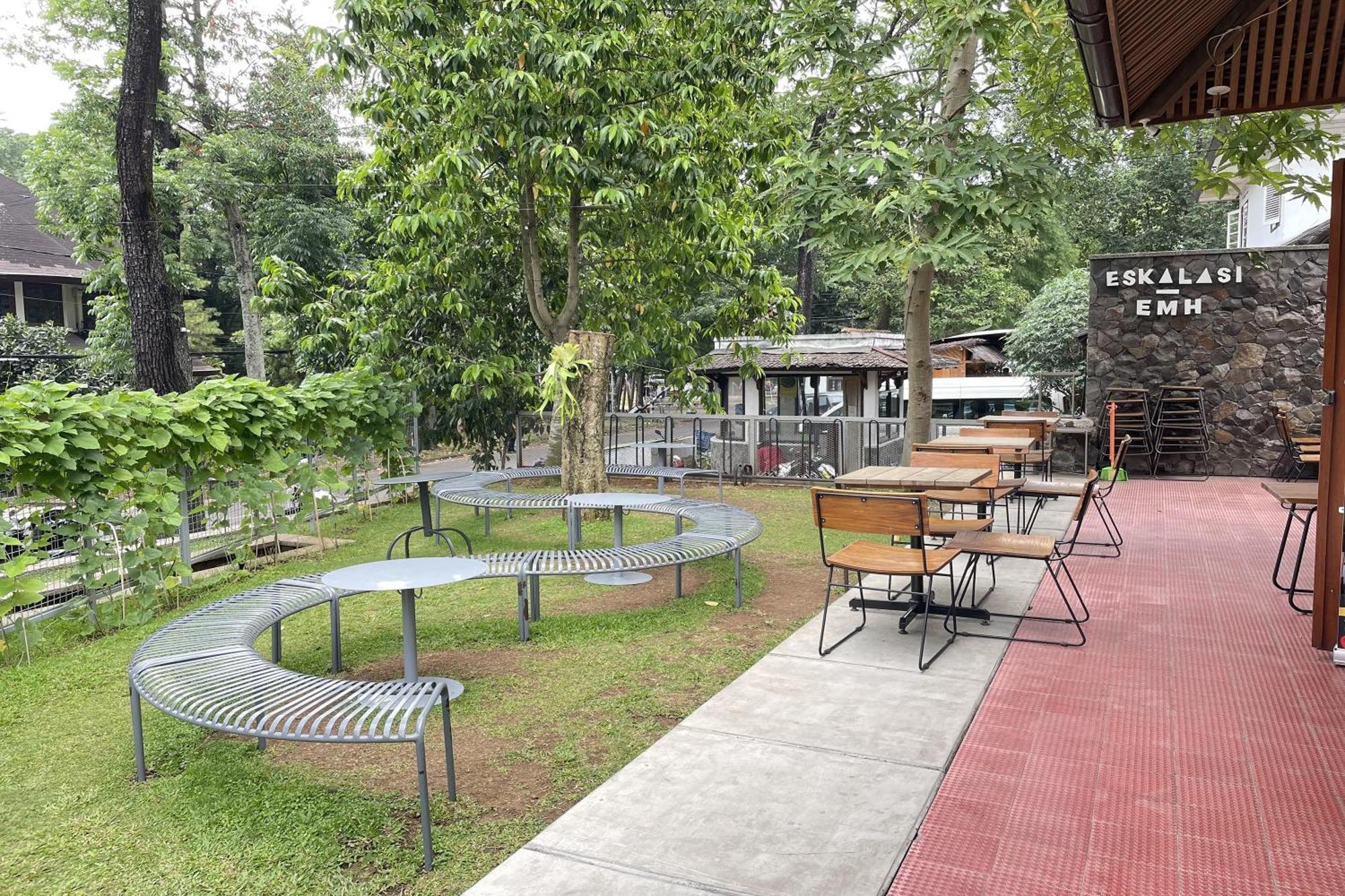 Hotel Emaki Bumi Singgah à Bandung Extérieur photo