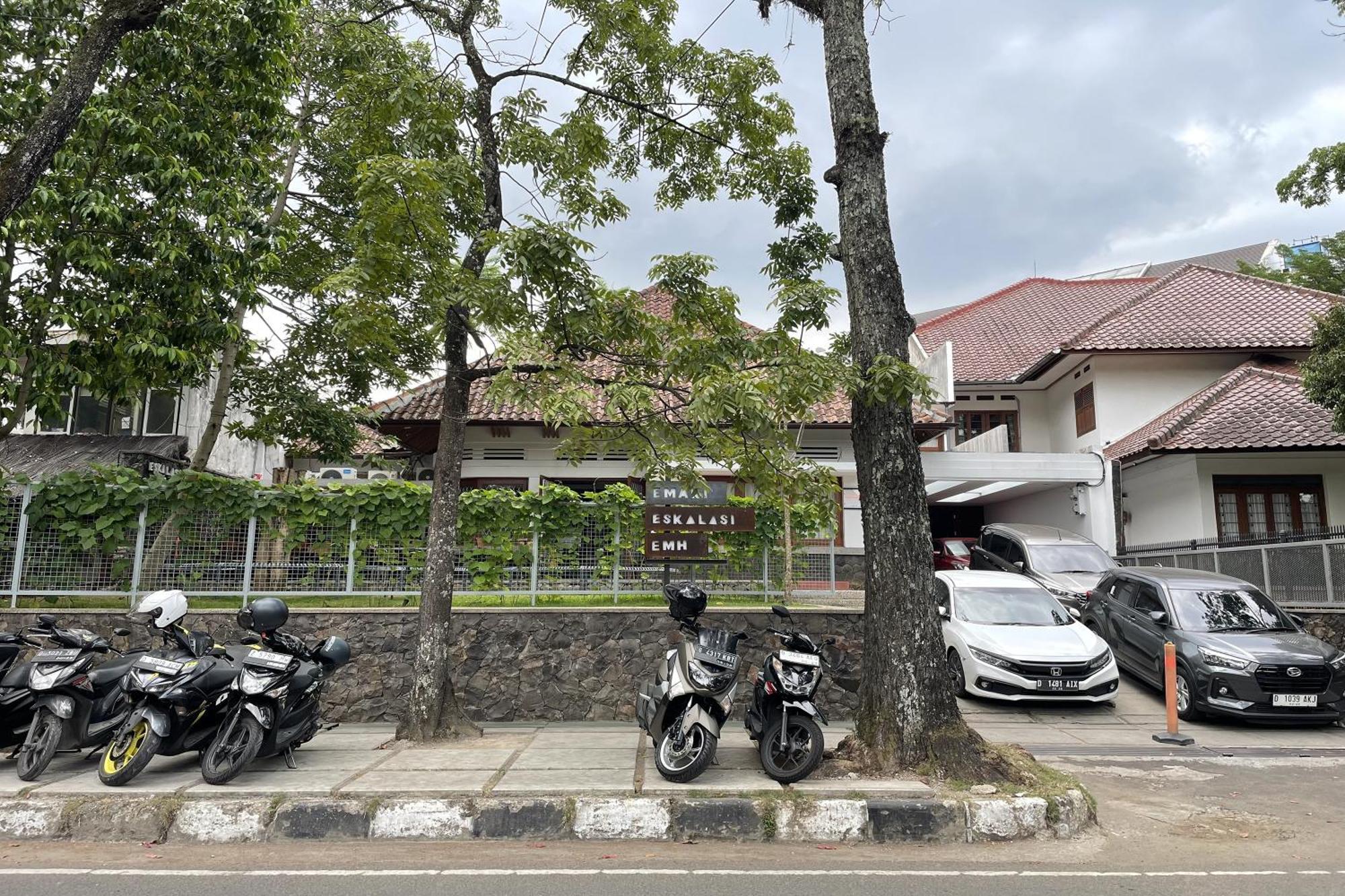 Hotel Emaki Bumi Singgah à Bandung Extérieur photo